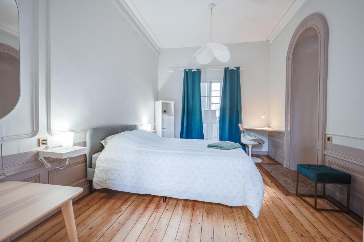 Grand Appartement 8 Personnes Terrasse Privative Hyper Centre Calme Lons-le-Saunier Esterno foto
