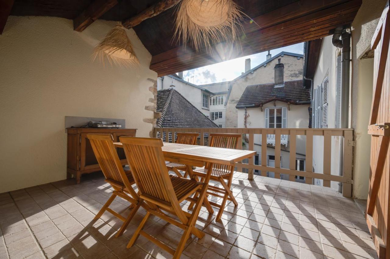 Grand Appartement 8 Personnes Terrasse Privative Hyper Centre Calme Lons-le-Saunier Esterno foto